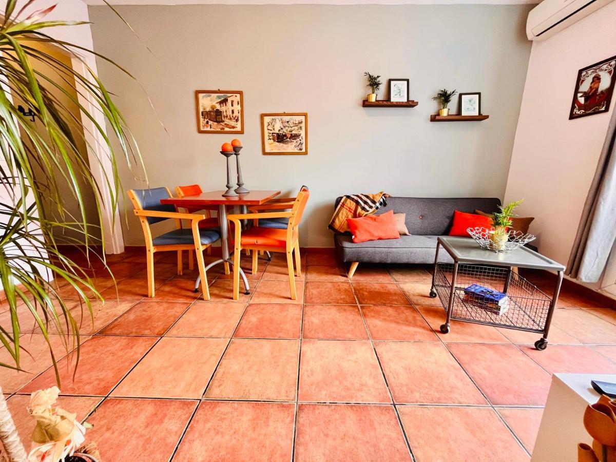 Appartamento Calm Terrace Barcellona Esterno foto