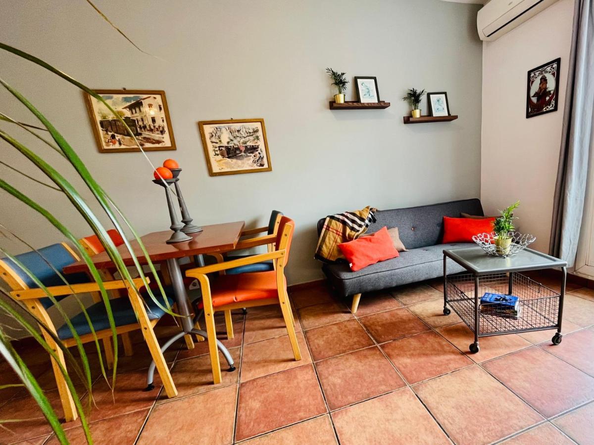 Appartamento Calm Terrace Barcellona Esterno foto